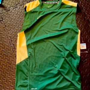 Nike dry fit tank